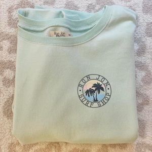 Ron Jon surf shop crewneck size medium never worn